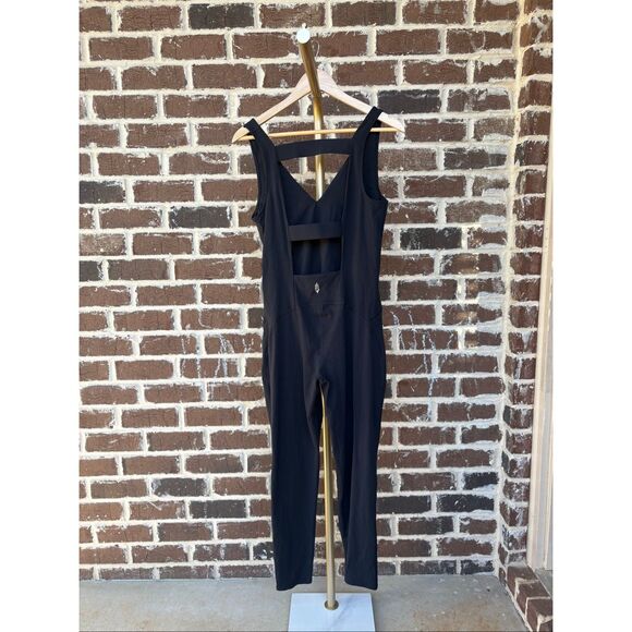 NWOT Free People Movement FP Never Better One Piece In Black Size Large - Picture 6 of 14